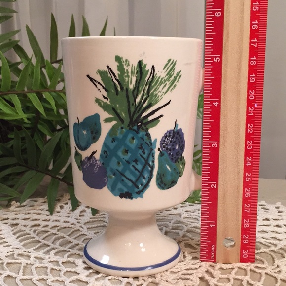 Vintage MCM Fruit Design Pedestal Coffee Mug - Picture 15 of 16